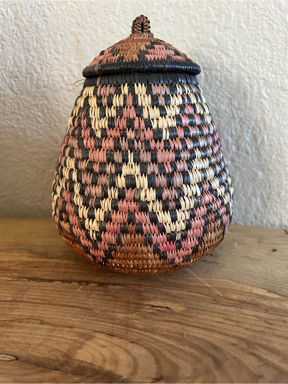 Authentic VTG Handwoven Zulu Lidded Basket Ukhamba South African Tribal Art 8.5”